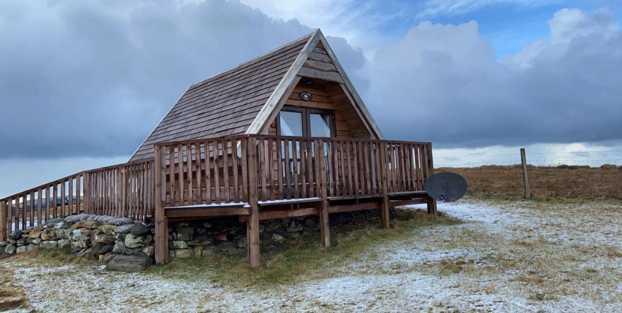 Swan View Lodge - North Uist Lochmaddy Exterior photo
